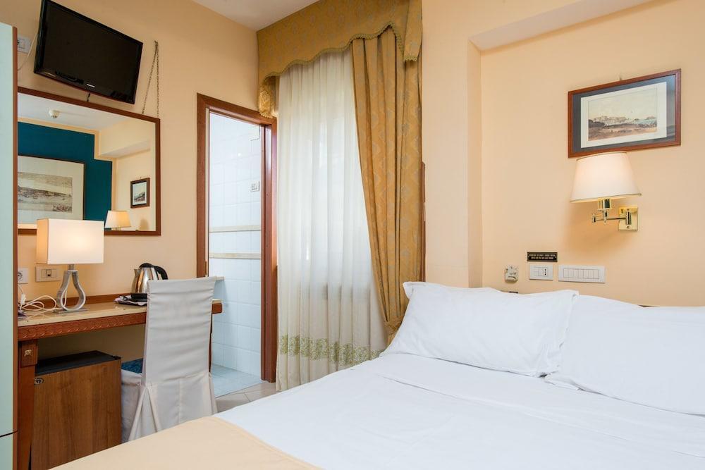 Hotel San Paolo Napoli Esterno foto