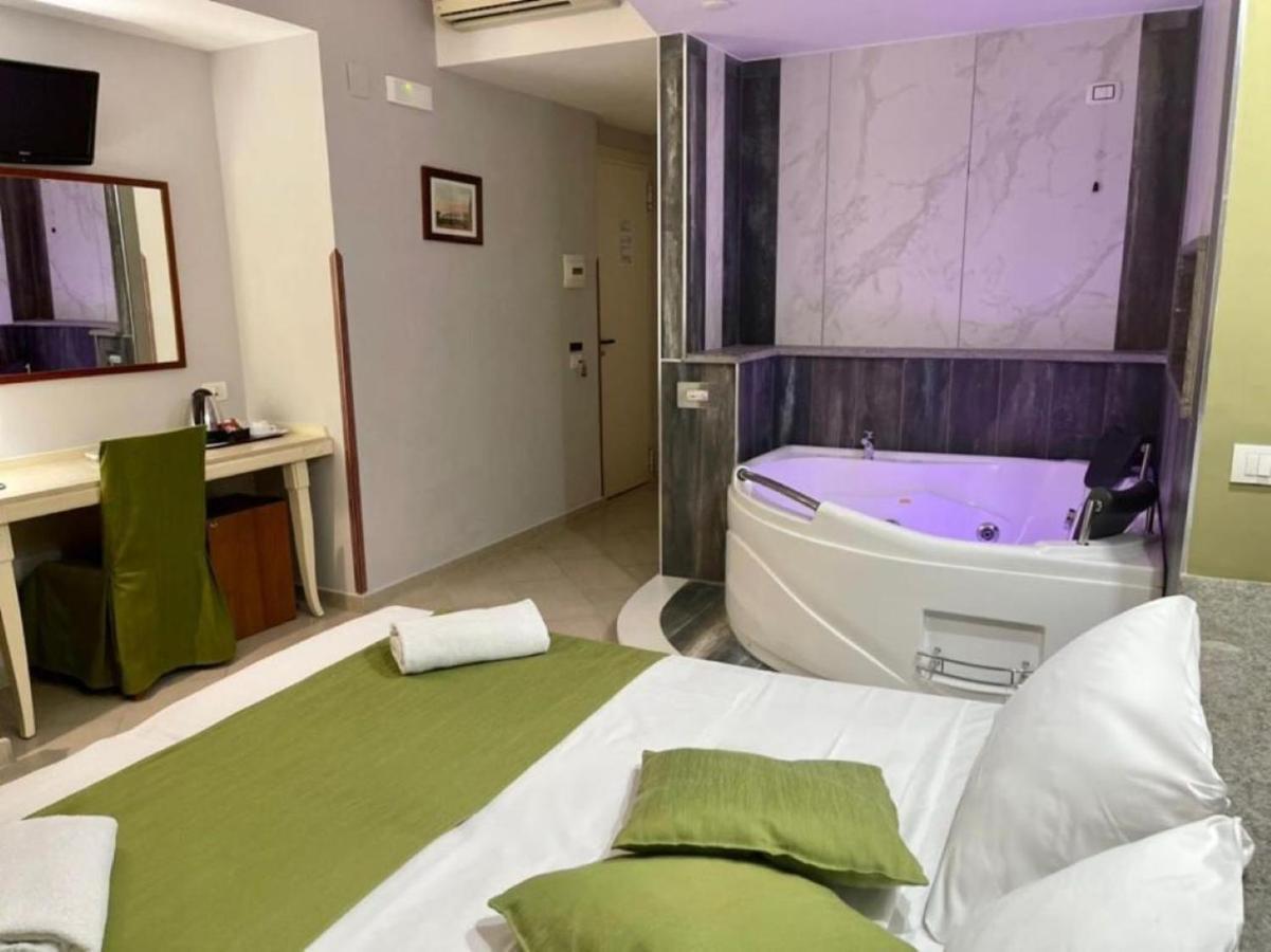 Hotel San Paolo Napoli Esterno foto