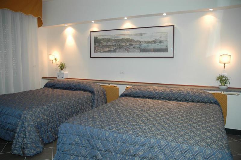 Hotel San Paolo Napoli Esterno foto
